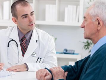 Un homme présentant des symptômes de prostatite devrait d'abord consulter un urologue